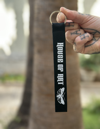 lonistattoo_black_lanyard1